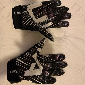 Under Armour men gloves